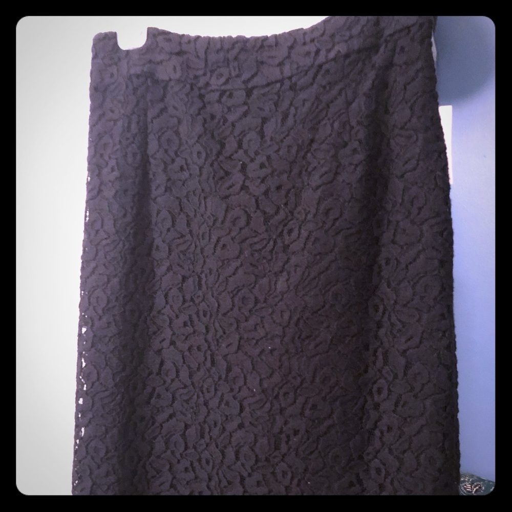 Cotton lace pencil skirt